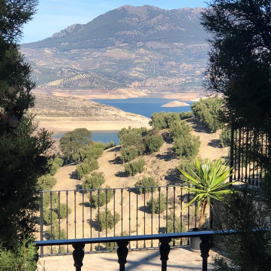 Cortijo Rocas Altas Villa Iznájar Екстериор снимка